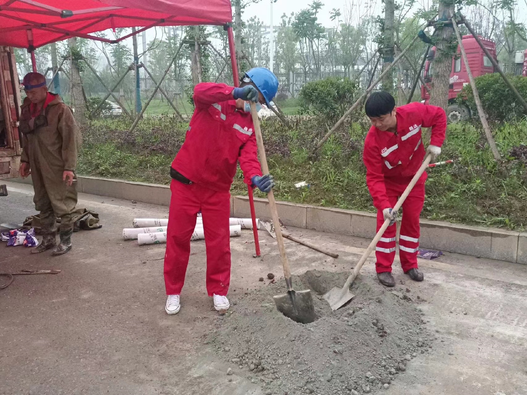 灵宝管道疏通哪家好】及时进行市政管道清淤